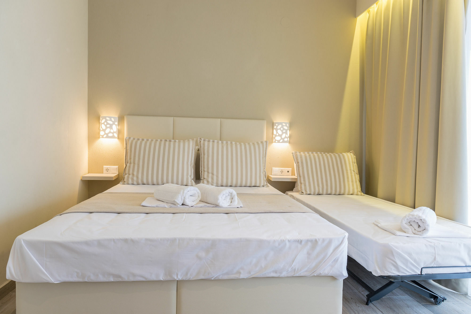 Ammos Beach Seaside Luxury Suites Hotel Olympiakí Aktí Extérieur photo